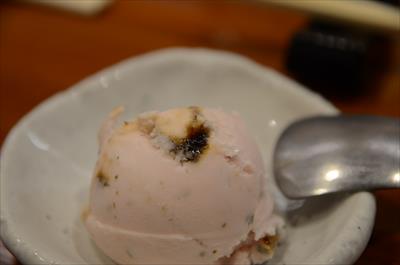 [画像がありません]桜のアイスクリーム